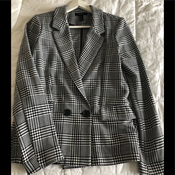 Forever 21 Jackets & Blazers - 🐼 New Forever 21 Plaided Jacket in Black & White 🐼